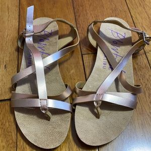 Rose gold blowfish sandals